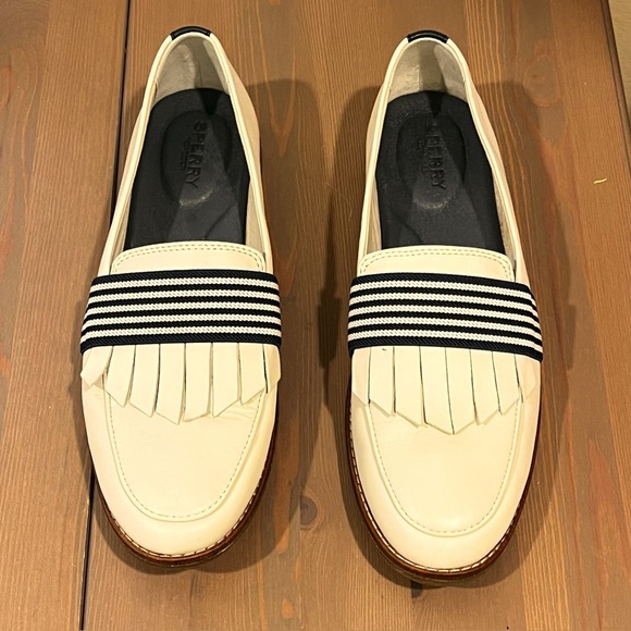 Sperry Seaport Royal Loafers Slip On Leather Tassel Fringe Preppy Ivory/Navy 9.5 - Picture 3 of 12